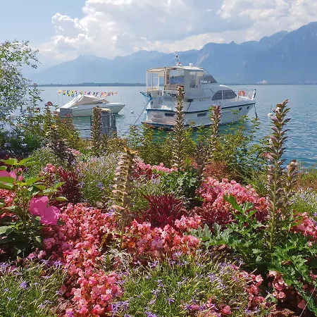Lake View - The Freddie Mercury Apartamento *