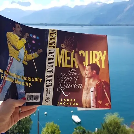 アパート Lake View - The Freddie Mercury モントルー